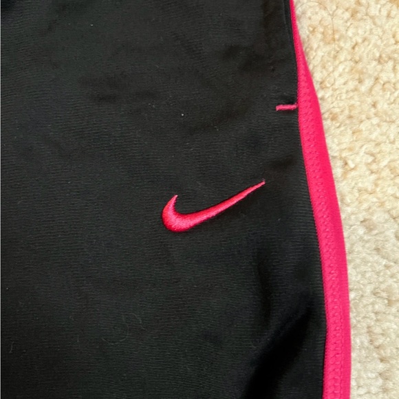 Nike Therma FIT Track Pants Women’s XL Black Pink - Picture 4 of 5